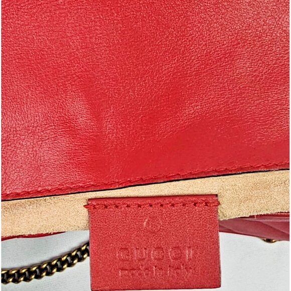 GUCCI Matalasse Super Mini GG Marmont Shoulder Bag Hibiscus Red Chain Strap - Picture 15 of 16